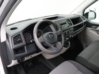 Volkswagen Transporter Volkswagen Transporter 2.0TDI Lang Imperiaal | Trekhaak | Airco | Betimmering - afbeelding nr 3