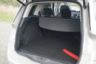 Citroën Grand C4 Picasso Citroen Grand C4 Picasso 1.2 130PK Shine | Sable | Panorama/Massagestoelen/Carplay/Camera/Trekhaak - Chique & Compleet! - afbeelding nr 45