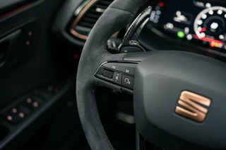 SEAT Leon Seat Leon ST 2.0 TSI 4DRIVE CUPRA R Carbon Beats Pano Vol - afbeelding nr 24
