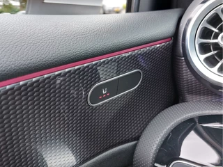 Mercedes-Benz A-Klasse Mercedes-Benz A-Klasse 250e Plug-In Hybrid Luxury Line | Origineel NL | Navi | Apple Carplay+Android Auto | Clima | Cruise | Stoelverwarming | Pdc V+A+Assist+Camera | Privacy Glass | 17''lm - afbeelding nr 23