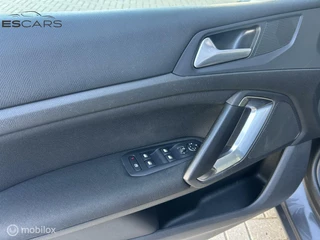 Peugeot 308 Peugeot 308 1.2 PureTech Allure  Pano | Led | Grote Navi - afbeelding nr 13