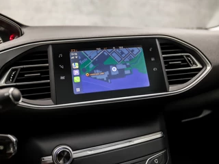 Peugeot 308 Peugeot 308 SW 1.2 PureTech Sport (PANORAMADAK, APPLE CARPLAY, GROOT NAVI, PARKEERSENSOREN, GETINT GLAS, SPORTSTOELEN, LANE ASSIST, CRUISE, NIEUWE APK, NIEUWSTAAT) - afbeelding nr 28