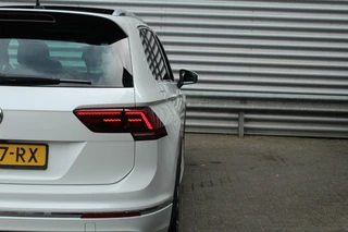 Volkswagen Tiguan Volkswagen Tiguan 1.5 TSI 150pk ACT R-Line DSG7 NL-Auto NAP Panoramadak Clima Cruise Navi 360 Camera Dynaudio Keyless  HUD Dig. Cockpit El. Klep - afbeelding nr 35
