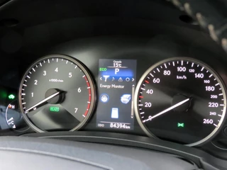 Lexus NX Lexus NX 300h| GROOT SCHERM | APPLE CARPLAY | TREKHAAK | CAMERA | DEALER ONDERHOUDEN | ORIGINEEL NEDERLANDS | - afbeelding nr 21