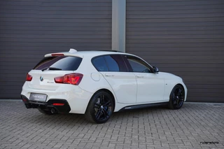 BMW 1 Serie BMW 1-serie M140i LCI2 | Schuifdak | Navi Pro | 719M | M Sport onderstel | Zaero diffuser | Alpinweiss - afbeelding nr 46