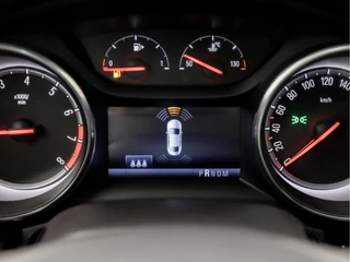 Opel Astra Opel Astra Sports Tourer 1.4 Innovation 150Pk Automaat (APPLE CARPLAY, GROOT NAVI, CLIMATE, CAMERA, LEDER, SPORTSTOELEN, ADAPTIVE CRUISE, PARKEERSENSOREN, LANE ASSIST, NIEUWE APK, NIEUWSTAAT) - afbeelding nr 30