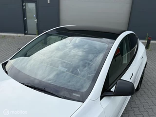 Tesla Model Y Tesla Model Y Performance AWD 75 kWh 462PK Dual Motor Pearl White Incl BTW - afbeelding nr 8