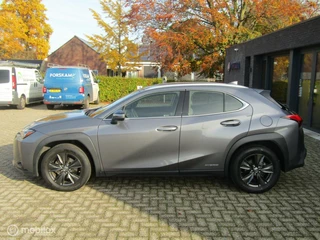 Lexus UX Lexus UX 250h Business Line | Camera, Trekhaak - afbeelding nr 5