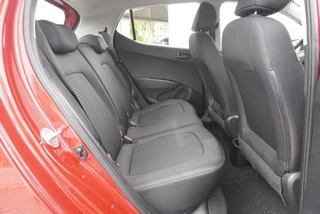 Hyundai i10 Hyundai i10 1.0i Comfort CarPlay | Navigatie | NAP | Bluetooth - afbeelding nr 8