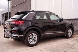 Volkswagen T-Roc Volkswagen T-Roc 1.5 TSI Sport | LED | Trekhaak | Carplay | Camera | PDC - afbeelding nr 59