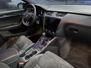Škoda Octavia Skoda Octavia Combi 2.0 TSI RS 245 *Full Options*Concaver Wheels*Milltek*TopStaat* - afbeelding nr 15