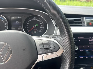 Volkswagen Passat Volkswagen Passat Variant GTE 218PK DSG HYBRID GTE BUSINESS CAMERA/NAVI/STUURVERW. - afbeelding nr 26