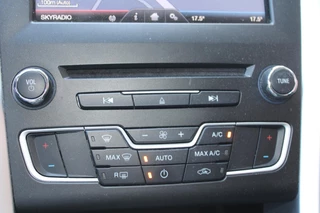Ford Mondeo Ford Mondeo 1.0 EcoBoost 125 PK Trend | Winterbandenset | Climate Control | Cruise Control | DAB | PDC V+A | Dealeronderhouden - afbeelding nr 24