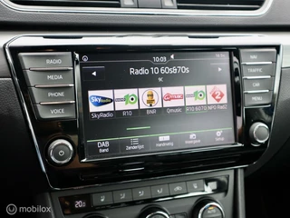 Škoda Superb Skoda Superb Combi 1.6 TDI Automaat Trekhaak LED PDC Leer ACC - afbeelding nr 27