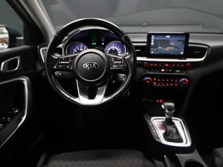 Kia Ceed Sportswagon Kia Ceed Sportswagon 1.4 T-GDi DynamicLine [APPLE CARPLAY, ANDROID, CAMERA, NAVIGATIE, CRUISE CONTROL, CLIMATE CONTROL, NIEUWSTAAT] - afbeelding nr 9