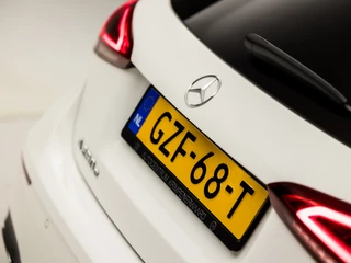 Mercedes-Benz A-Klasse 218Pk Automaat (SCHUIFDAK, GROOT NAVI, SFEERVERLICHTING, MEMORY SEATS, BURMESTER, CAMERA, LEDER/ALCANTARA, WIDE SCREEN, STOELVERWARMING, NIEUWE APK, NIEUWSTAAT) - afbeelding nr 35