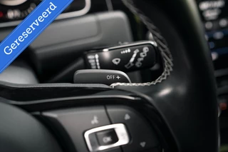 Volkswagen Golf Volkswagen Golf 2.0 TSI 4Motion R Performance Pano Akra DCC - afbeelding nr 24