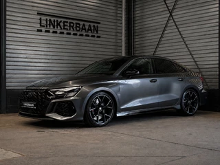 Audi RS3 2.5 TFSI Limousine Quattro 400pk | Panodak | RS Zetels | B&O | A