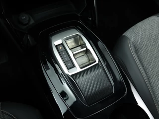 Peugeot 2008 Peugeot 2008 2008 1.2 PureTech 130 Allure | private lease €529 p.m. - afbeelding nr 42