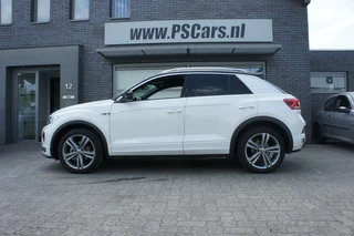Volkswagen T-Roc VW T-Roc 1.5 TSI DSG 2x R-line ACC|Navi|Clima|IQdrive|Stoelverwarming - afbeelding nr 4