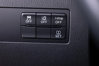 Mazda 2 Mazda 2 1.5 Skyactiv-G Luxury | NAVI | CARPLAY | ECC | CAMERA | VELGEN - afbeelding nr 9