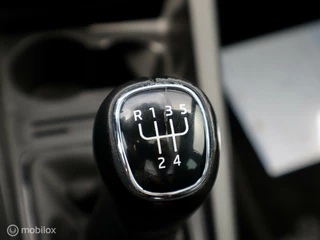 Škoda Fabia Skoda Fabia 1.0 TSI Sport Pano LED PDC Navi Clima Stoelverwarming - afbeelding nr 22