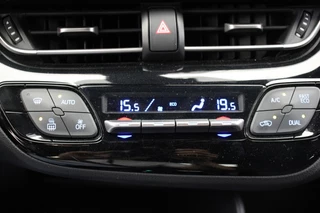 Toyota C-HR Toyota C-HR 1.8 Hybrid Dynamic Automaat - Navi, Camera, Clima - afbeelding nr 13
