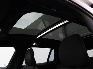 Volvo V60 Volvo V60 B4 AUT(8) R-DESIGN SCHUIFDAK HARMAN KARDON 19INCH TREKHAAK KEYLE - afbeelding nr 14