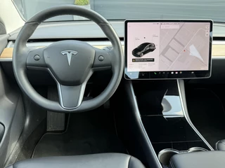 Tesla Model 3 Tesla Model 3 Long Range AWD 75 kWh 1e Eigenaar,Autopilot,Panodak,BTW Auto,Leder,360 Camera,NL Auto,N.A.P,Nieuwe APK bij Aflevering - afbeelding nr 3