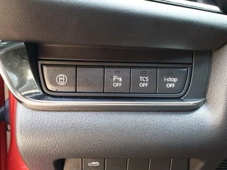 Mazda CX-30 Mazda CX-30 2.0 SkyActiv-X Comfort / Carplay-Android Auto - afbeelding nr 17