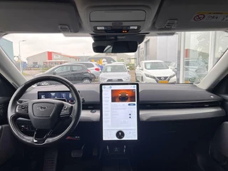 Ford Mustang Mach-E Ford Mustang Mach-E RWD 75 kWh | Rondomzichtcamera | Lederen Bekleding | Trekhaak | LED | Stoelverwarming | Stuurwielverwarming | B&O Audio | Apple Carplay/Android Auto | - afbeelding nr 5