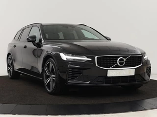 Volvo V60 Volvo V60 2.0 T8 Recharge AWD R-Design | Trekhaak |  Stoelverwarming | Camera | Harman/Kardon | Adaptive cruise | Memory | Carplay | Navigatie | 19'' lichtmetalen velgen - afbeelding nr 36