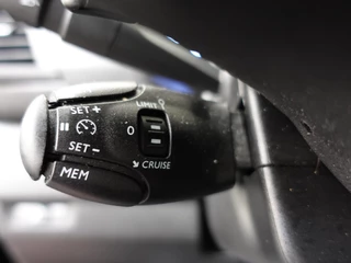 Peugeot Expert Peugeot Expert 145pk L3 Automaat Navigatie Trekhaak Carplay Cruise control Airco parkeersensoren - afbeelding nr 15