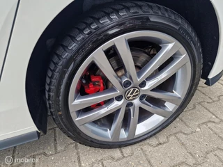 Volkswagen Golf Volkswagen Golf 8 GTE 245PK DSG /rijklaar incl. onderhoud - afbeelding nr 13
