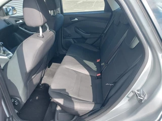 Ford Focus Ford FOCUS 1.0 Titanium Edition, airco,stoelverwarming,voorruit verwarmd, - afbeelding nr 9