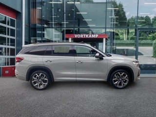 Škoda Kodiaq Škoda Kodiaq 1.5 TSI DSG SPORTLINE 7P PANO-DAK/CAMERA/TREKHAAK/NAVI/ACC/STOELVERW - afbeelding nr 4