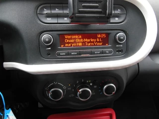 Renault Twingo Renault Twingo 1.0 SCe Collection Staat in De Krim - afbeelding nr 11