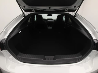 Mazda 3 Mazda 3 2.0 e-SkyActiv-X Takumi automaat met Sunroof en aero pack | demo voordeel - afbeelding nr 17