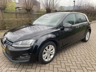 Volkswagen Golf Volkswagen Golf 1.6 TDI Highline BlueMotion - afbeelding nr 1