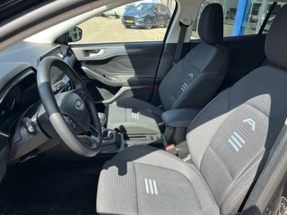 Ford Focus Ford Focus Wagon 1.0 EcoBoost Hybrid Active 125PK Winterpack Adaptieve Cruise SYNC4 Navi Camera Climate Privacy Glass *Compleet* - afbeelding nr 3