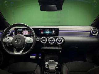 Mercedes-Benz CLA Mercedes CLA-klasse 180 AMG | Camera | Pano | Sfeer | Nap - afbeelding nr 13
