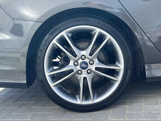 Ford Mondeo Ford Mondeo Wagon 2.0 IVCT HEV ST-Line 187pk | Stoelverwarming | Full LED | Sony Audio/Navigatie | Elek. Achterklep | Half leder alcantara - afbeelding nr 4