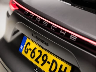 Porsche Cayenne Porsche Cayenne 3.0 340Pk (PANORAMADAK, APPLE CARPLAY, GROOT NAVI, LUCHTVERING, SPORTCHRONO, ADAPTIVE CRUISE, MEMORY SEATS, 360 CAMERA, GETINT GLAS, NIEUWSTAAT) - afbeelding nr 33