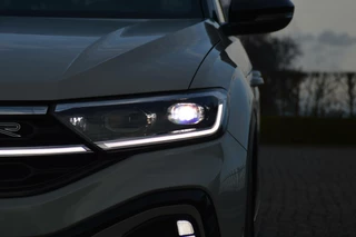 Volkswagen T-Roc Volkswagen T-Roc 1.5 TSI R-Line Edition Black Style panoramadak/trekhaak - afbeelding nr 64