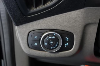 Ford Transit Connect Ford Transit Connect 100pk L2 Trend Automaat Trekhaak Airco Navi Cruise - afbeelding nr 11