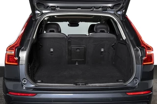 Volvo XC60 | S/K-Panodak | Dig. Cockpit | Adapt. Cruise | Memory Stoelen | Elek. Klep | Stoel-+stuurverw. | Camera | NAV+App. Connect | LM 19