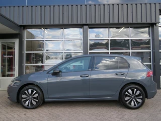 Volkswagen Golf Volkswagen Golf 1.5 eTSI LIFE MOVE DSG-aut./ Navi / Stoel + stuurverw. / Navi - afbeelding nr 4