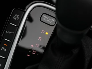 Kia Ceed Sportswagon Kia Ceed Sportswagon 1.6 GDI PHEV DynamicPlusLine I Leder I Elek. stoelverstelling - afbeelding nr 18