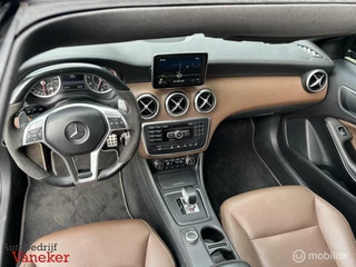 Mercedes-Benz A-Klasse Mercedes A45 AMG|Pano|Leer|Night|AMG Performance|Onderhoud| - afbeelding nr 18