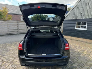 Mercedes-Benz C-Klasse Mercedes C-klasse Estate AMG 63 | Pano | Cruise | Burmester! - afbeelding nr 31